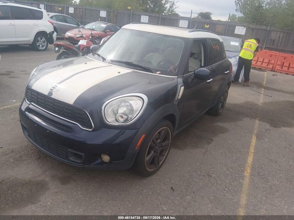 2013 MINI COUNTRYMAN COOPER S — I2