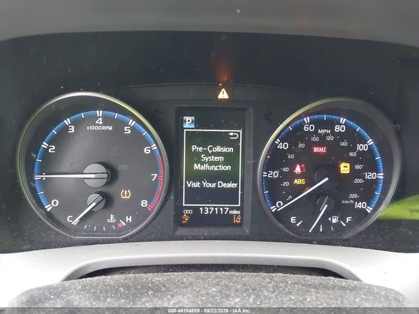 2017 TOYOTA RAV4 LE — I7