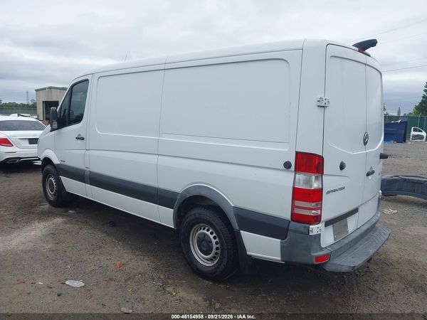 2015 MERCEDES-BENZ SPRINTER 2500 NORMAL ROOF — I3