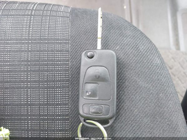 2015 MERCEDES-BENZ SPRINTER 2500 NORMAL ROOF — I11