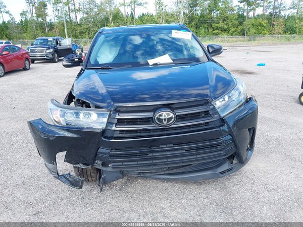 2019 TOYOTA HIGHLANDER SE — I115