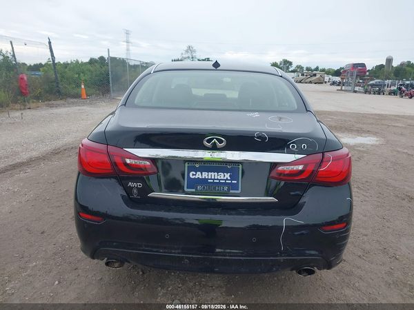 2016 INFINITI Q70L 3.7X — I119