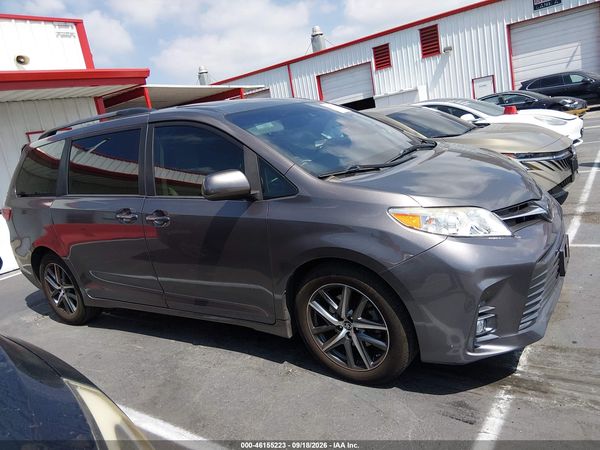2020 TOYOTA SIENNA XLE — I116
