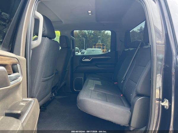2022 CHEVROLET SILVERADO 1500 LT — I8