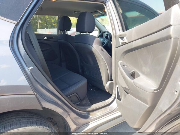 2021 HYUNDAI TUCSON VALUE — I8