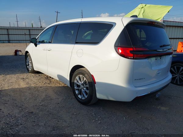 2026 CHRYSLER PACIFICA LIMITED — I3