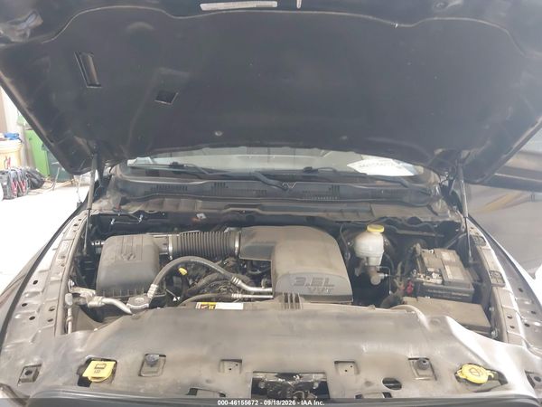 2017 RAM 1500 TRADESMAN  4X4 6'4 BOX — I10