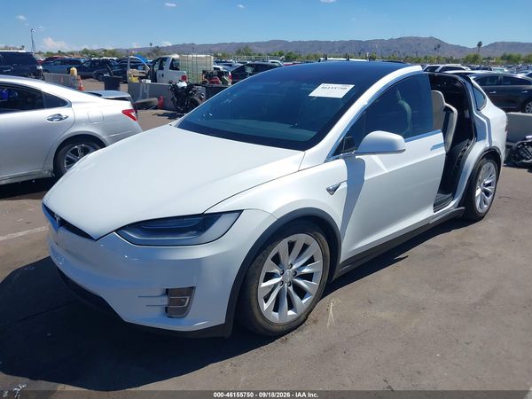 2020 TESLA MODEL X — I2