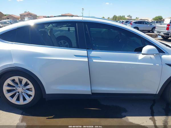 2020 TESLA MODEL X — I116