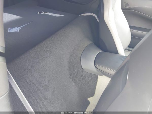 2015 CHEVROLET CORVETTE STINGRAY — I8