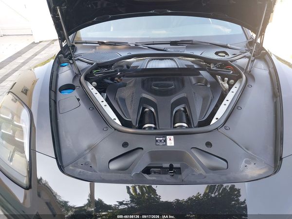 2025 PORSCHE PANAMERA 4 — I10