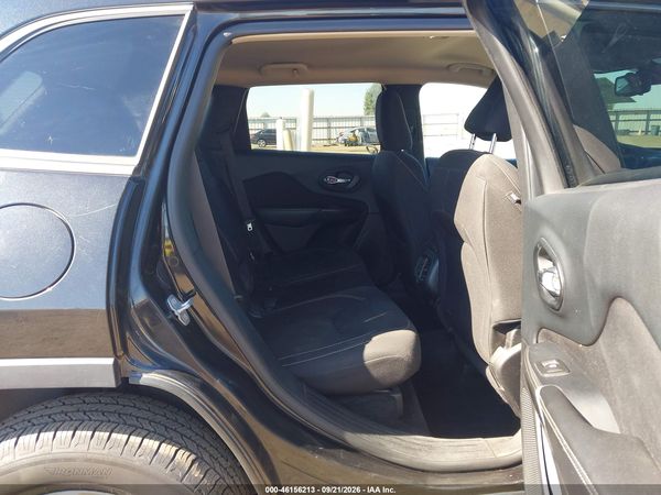 2016 JEEP CHEROKEE NORTH — I8