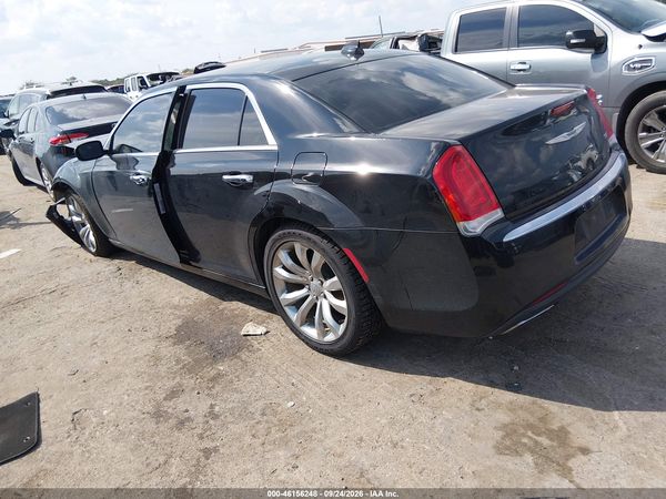 2018 CHRYSLER 300 LIMITED — I3