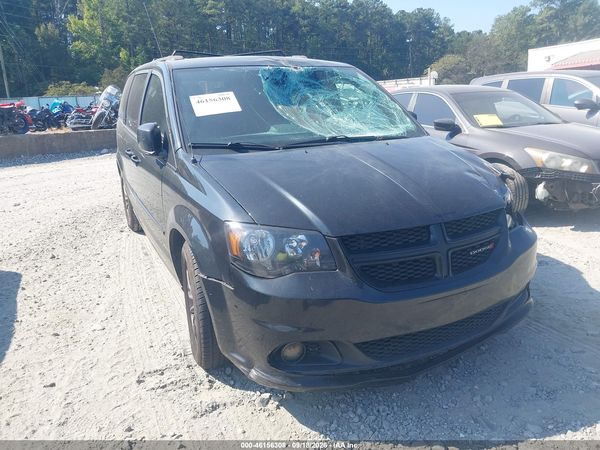 2013 DODGE GRAND CARAVAN R/T — I1