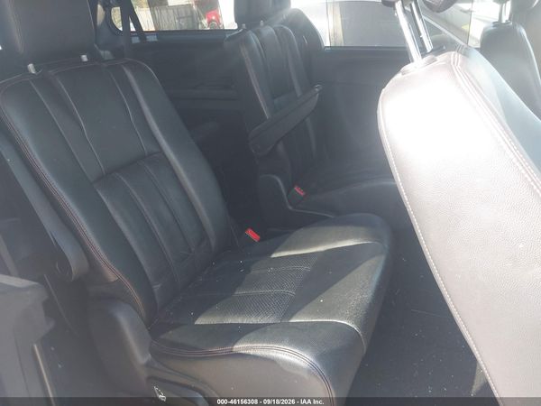 2013 DODGE GRAND CARAVAN R/T — I8