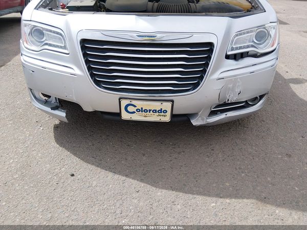 2012 CHRYSLER 300 LIMITED — I6