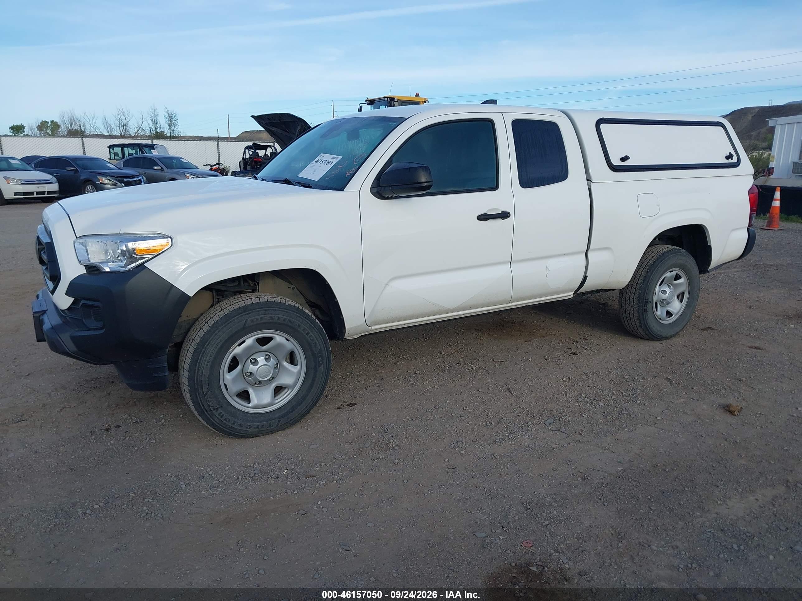 2022 TOYOTA TACOMA SR — I2