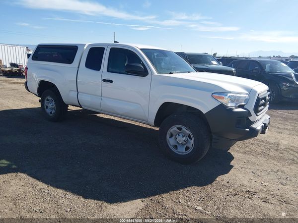 2022 TOYOTA TACOMA SR — I1