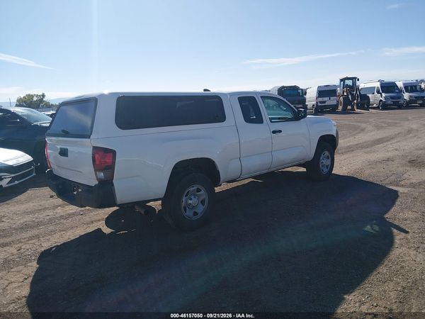 2022 TOYOTA TACOMA SR — I4