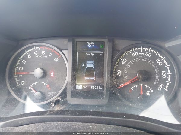 2023 TOYOTA TACOMA SR — I7