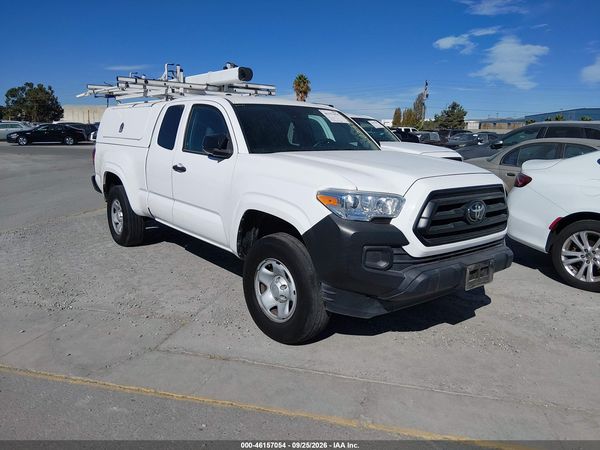 2022 TOYOTA TACOMA SR — I1