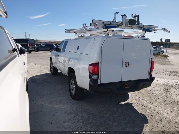 2022 TOYOTA TACOMA SR — I3