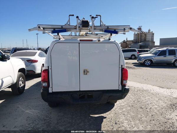 2022 TOYOTA TACOMA SR — I119