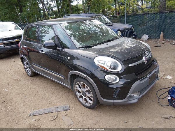 2014 FIAT 500L TREKKING — I1