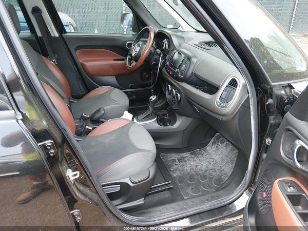 2014 FIAT 500L TREKKING — I5