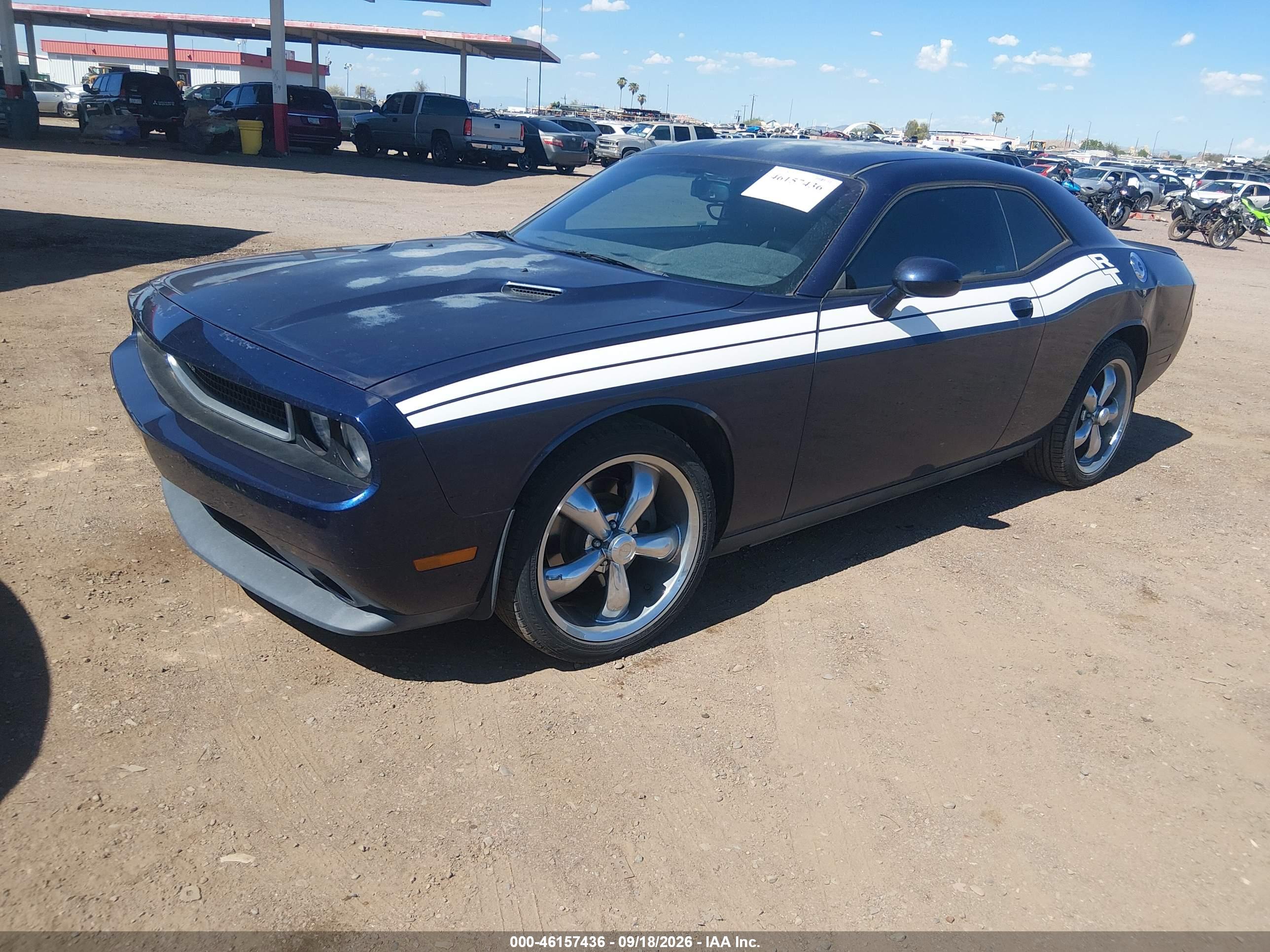 2014 DODGE CHALLENGER SXT — I2