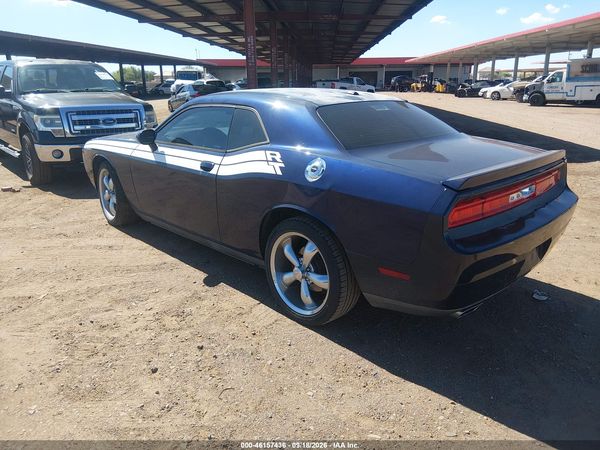 2014 DODGE CHALLENGER SXT — I3