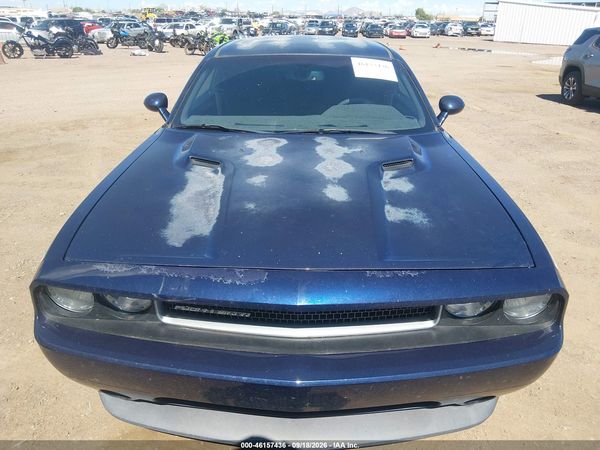 2014 DODGE CHALLENGER SXT — I6