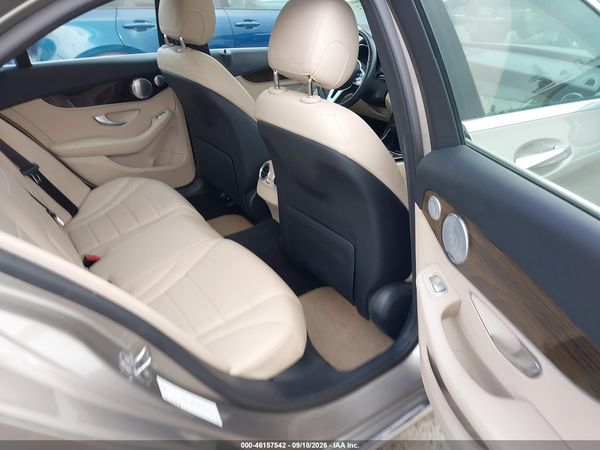 2021 MERCEDES-BENZ C 300 SEDAN — I8