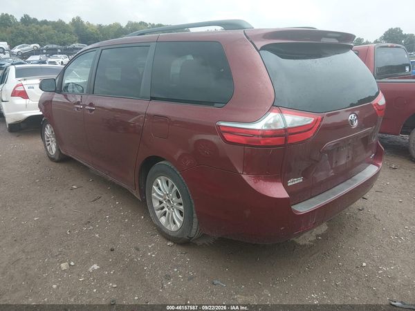 2016 TOYOTA SIENNA XLE 8 PASSENGER — I3