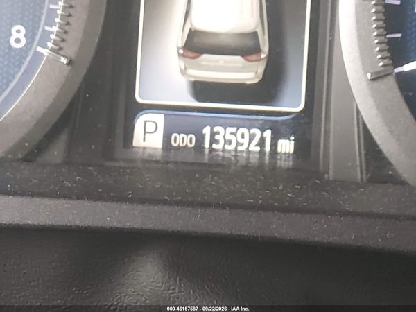 2016 TOYOTA SIENNA XLE 8 PASSENGER — I118