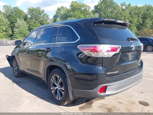 2016 TOYOTA HIGHLANDER XLE V6 — I3