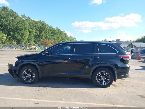 2016 TOYOTA HIGHLANDER XLE V6 — I117
