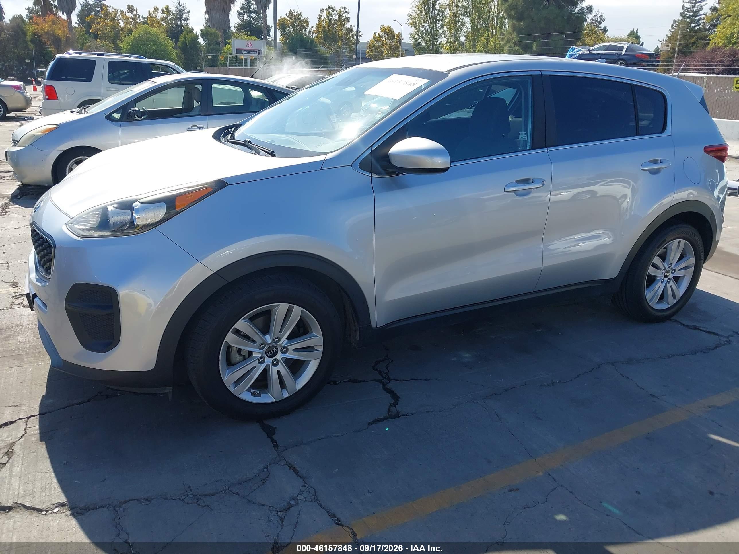 2018 KIA SPORTAGE LX — I2