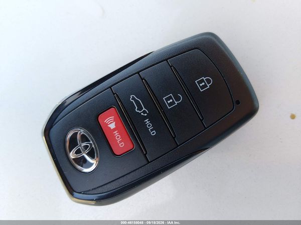2024 TOYOTA GRAND HIGHLANDER HYBRID XLE — I11