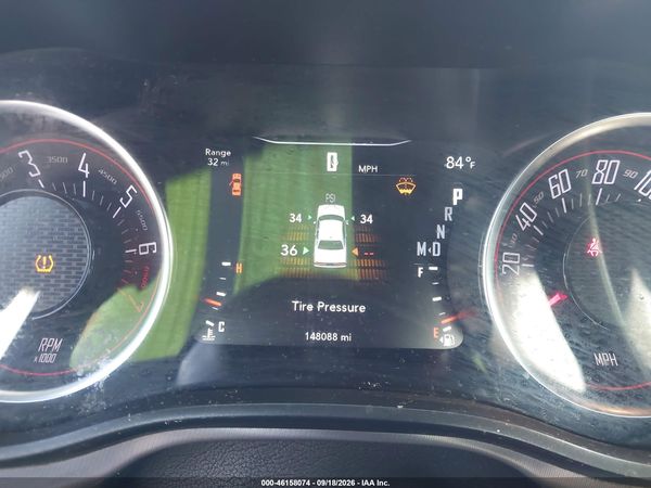 2019 DODGE CHALLENGER SXT — I7