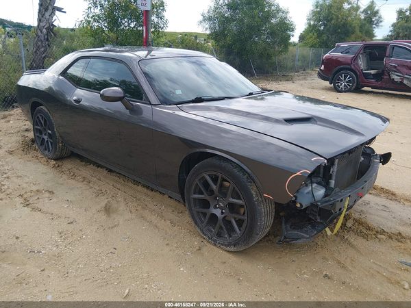 2018 DODGE CHALLENGER SXT — I1