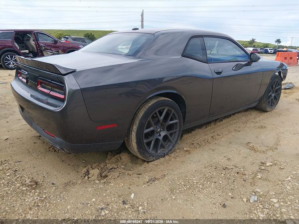 2018 DODGE CHALLENGER SXT — I4