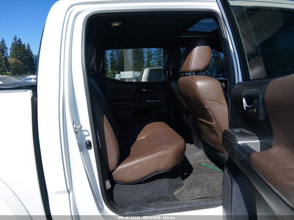 2017 TOYOTA TACOMA LIMITED — I8