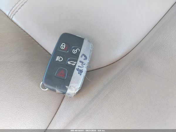 2016 LAND ROVER LR4 HSE Lux — I11