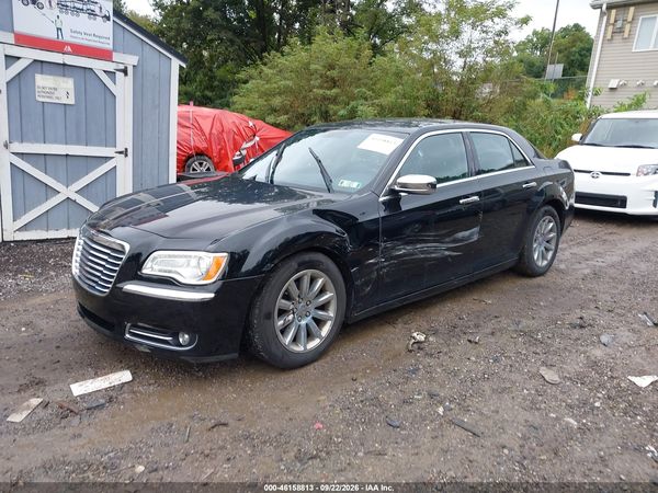 2012 CHRYSLER 300 — I2