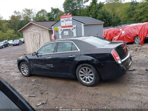 2012 CHRYSLER 300 LIMITED — I117