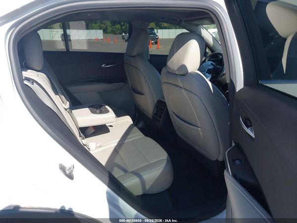2019 CADILLAC XT4 PREMIUM LUXURY — I8