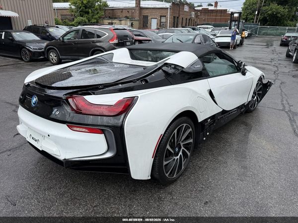 2019 BMW I8 — I4