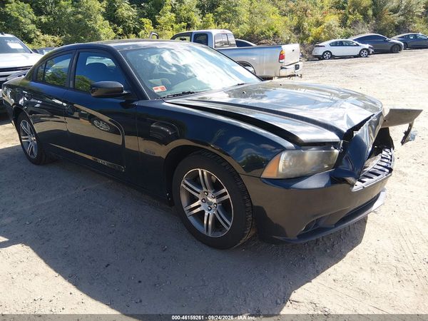 2013 DODGE CHARGER R/T — I1