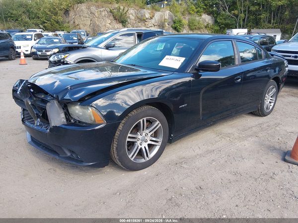 2013 DODGE CHARGER — I2